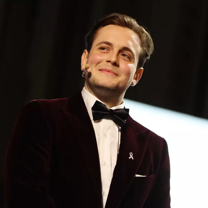 Aris Eram, la gala caritabilă „Diamonds for life”
