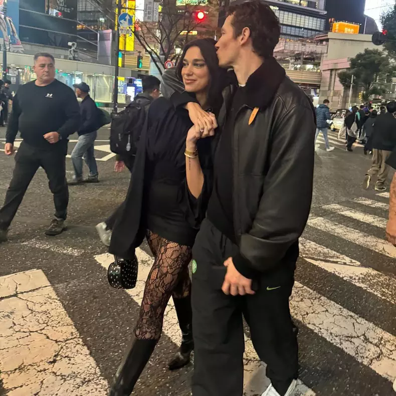 dua lipa cu logodnicul ei