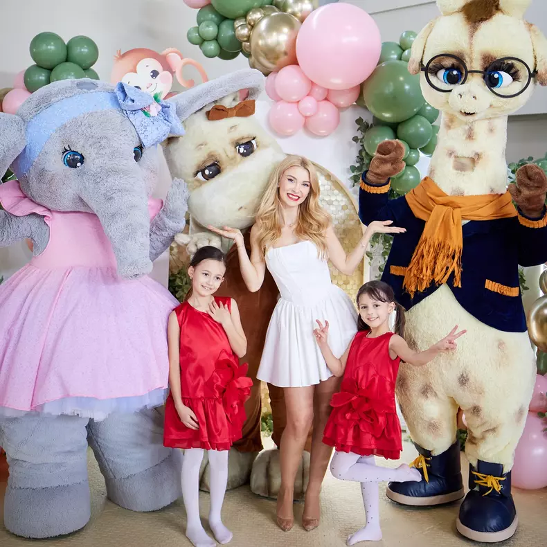 Andreea Bălan a organizat o petrecere spectaculoasă pentru aniversarea de 6 ani a fiicei mici, Clara (1)