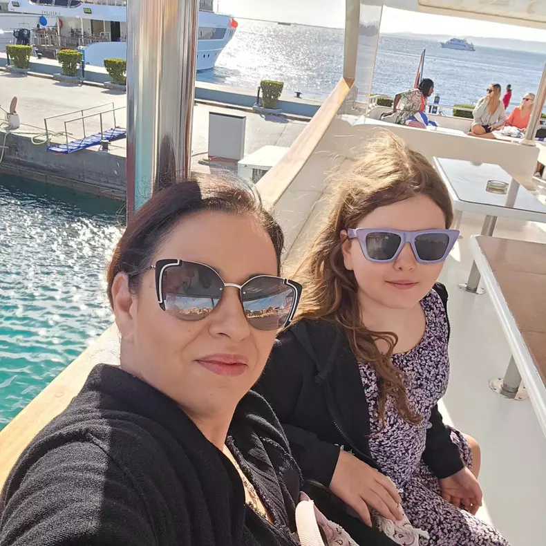 oana roman si isabela in vacanta
