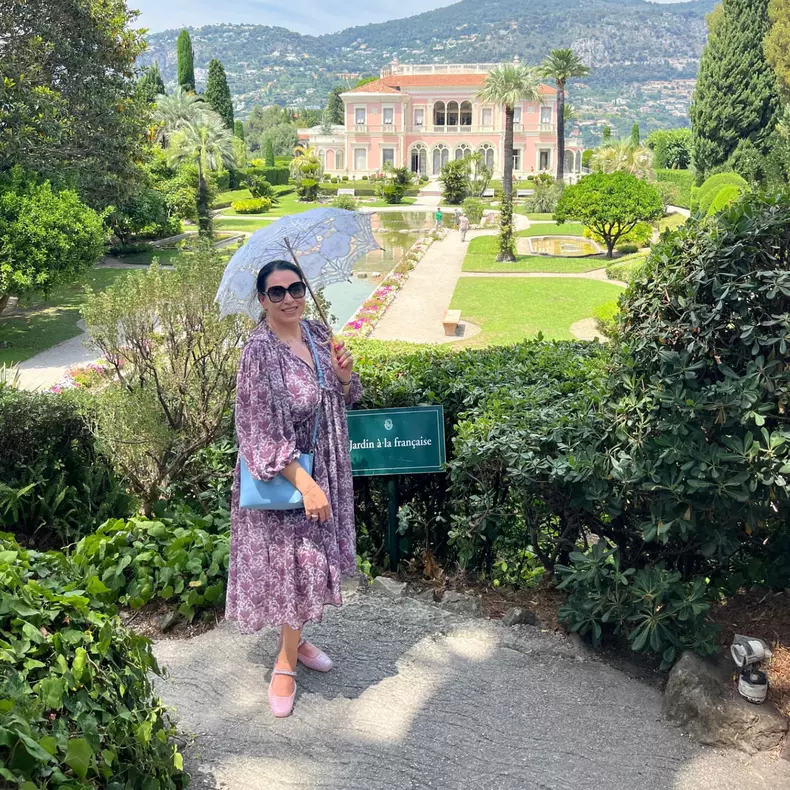 Oana Roman în vacanță pe Coasta de Azur (6)