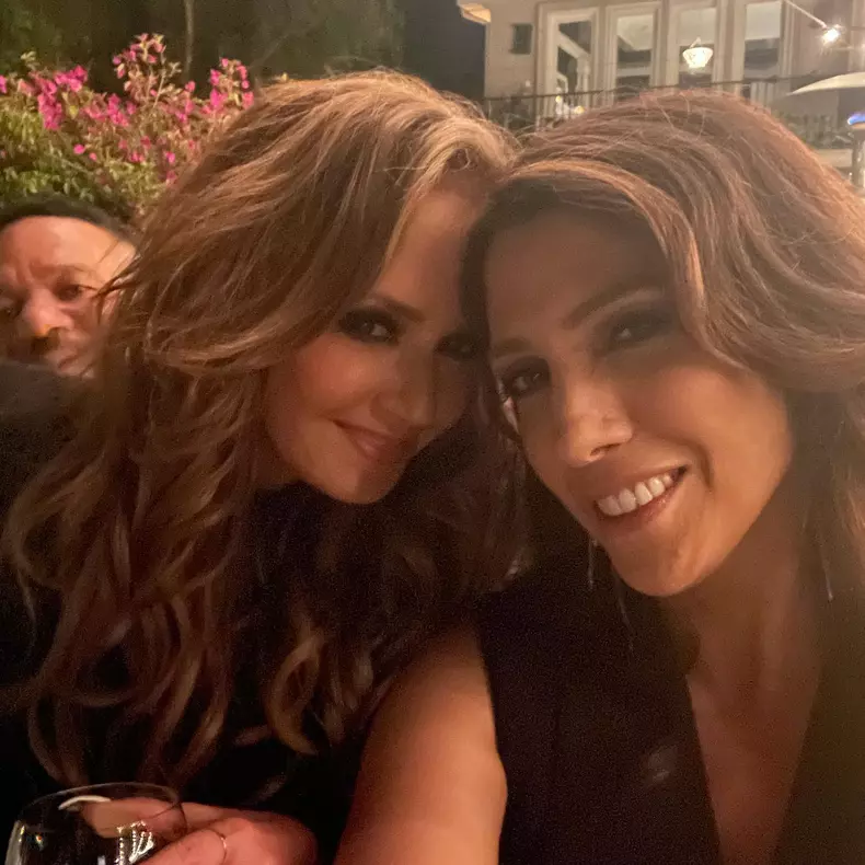 Jennifer Lopez și sora ei mai mică, Lynda Lopez (4)