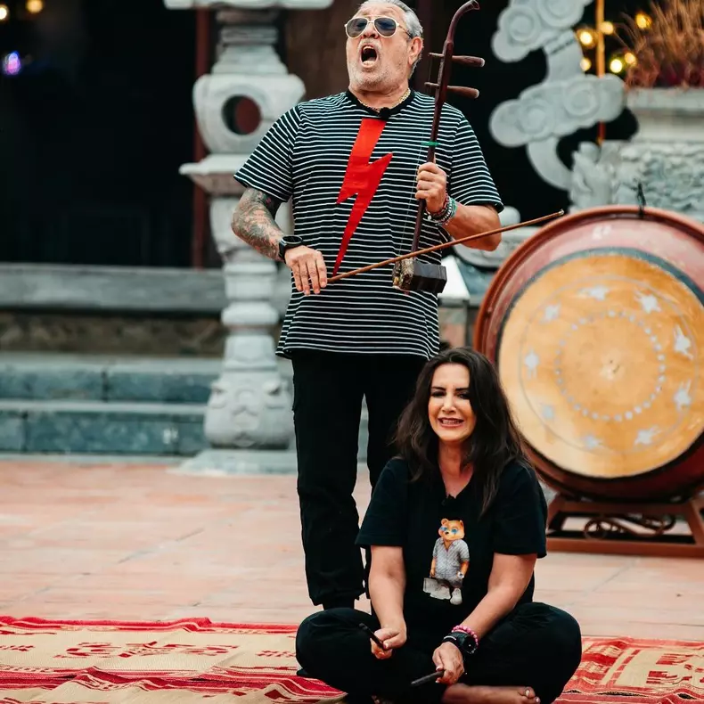 serghei mizil si mara banica la asia