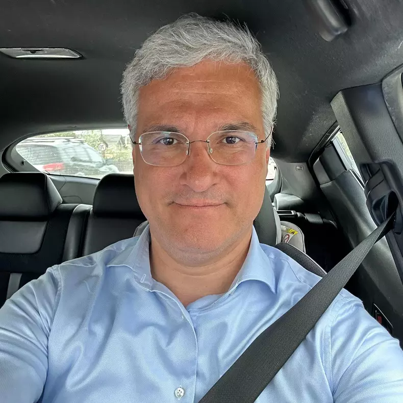 dragos pislaru la volan