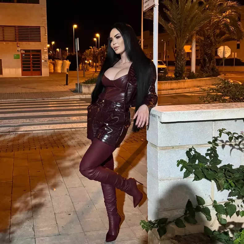 bianca pop in spania