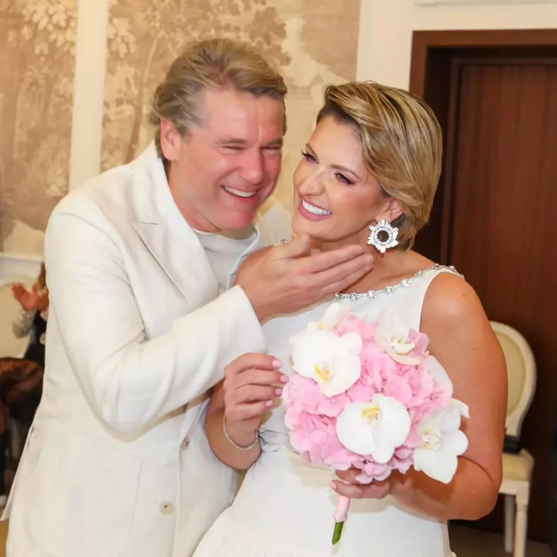 Florin Răducioiu și Andreea Albăstroiu s-au căsătorit (2)