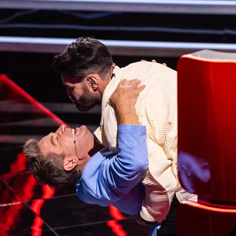 smiley si pavel la vocea