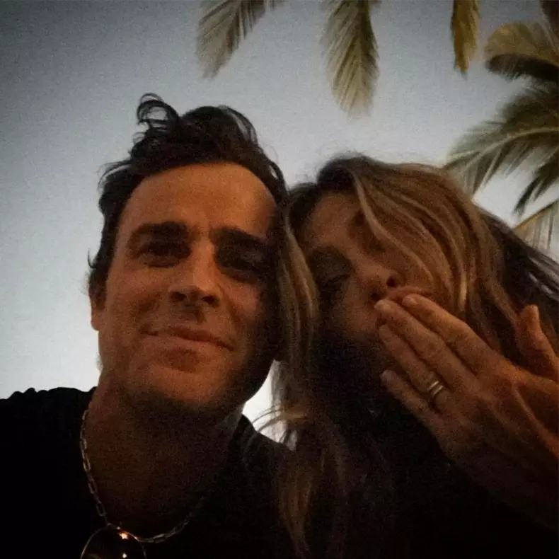 Reacția lui Justin Theroux, după ce Jennifer Aniston a dezvăluit că s-a luptat cu infertilitatea