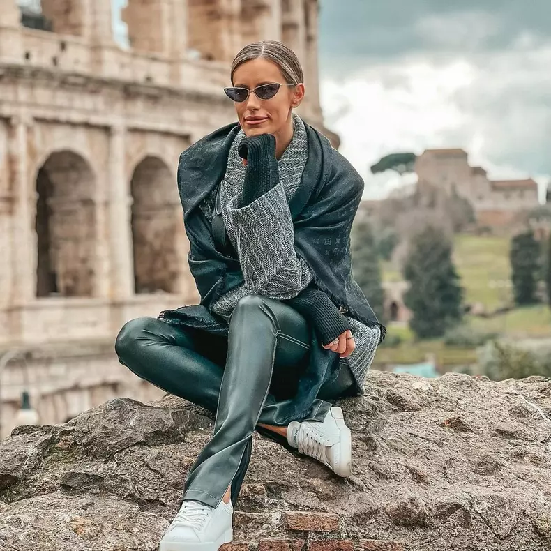 Cât a plătit Dani Oțil pentru ca Gabriela să probeze rochii de mireasă în Roma