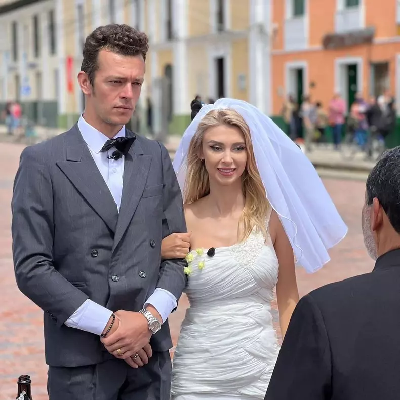 Jean Gavril, într-un nou proiect la TV. Andreea Bălan l-a dat de gol