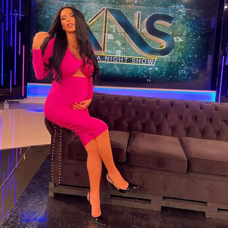 Daniela Crudu, despre motivul pentru care a născut prematur. De ce nu își alăptează fetița