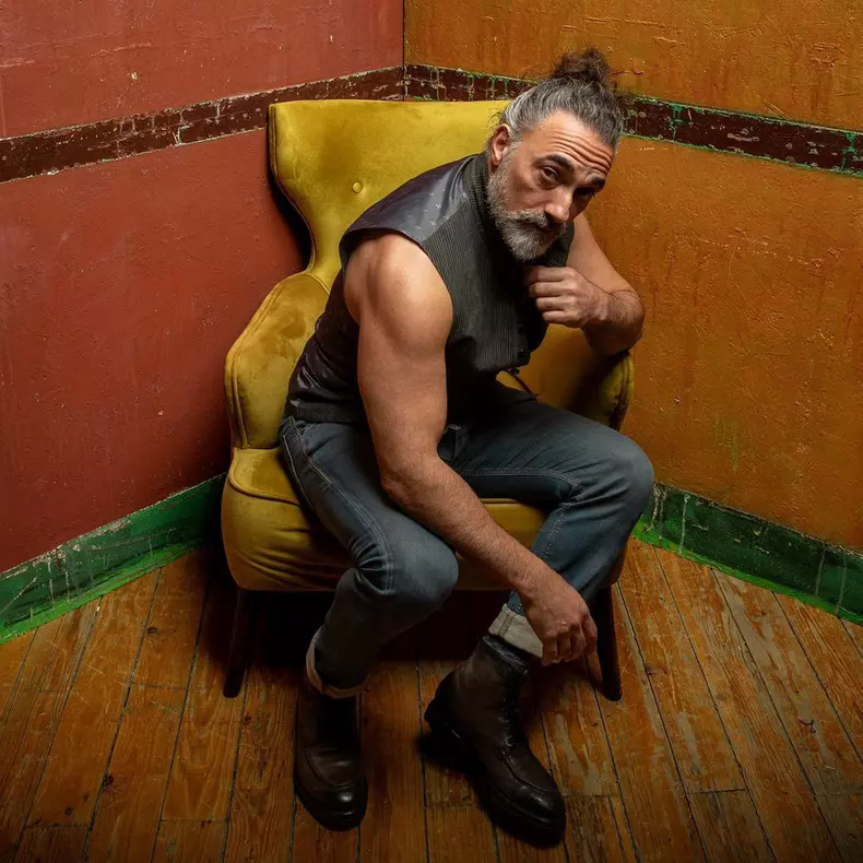 Cine este Selim Bayraktar