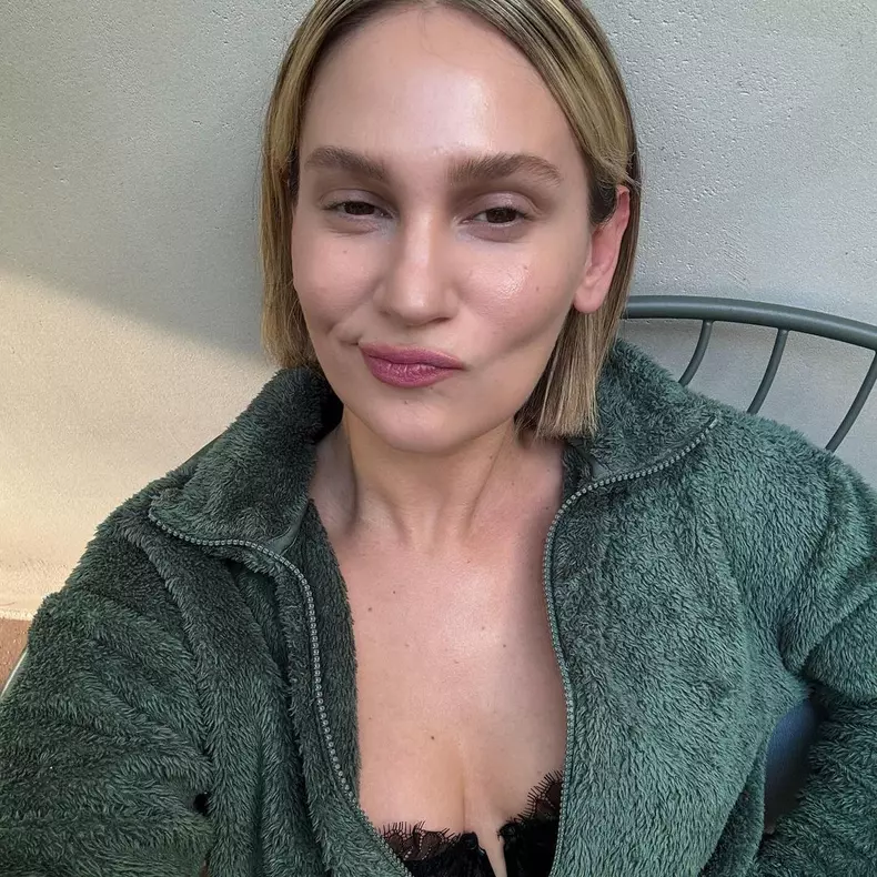 Farah Zeynep Abdullah (5)