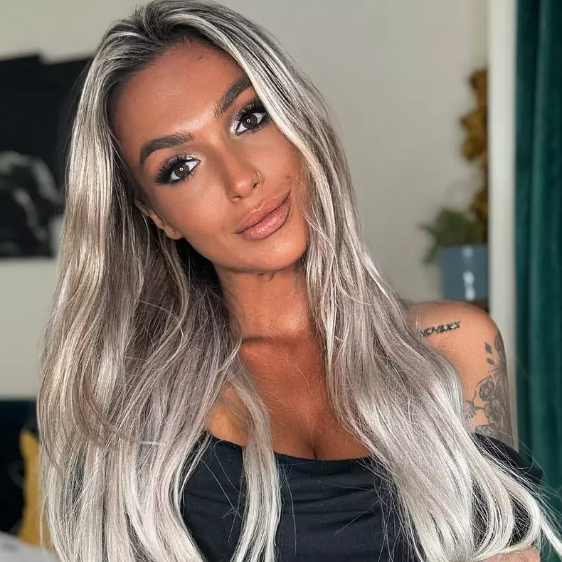 ella-2