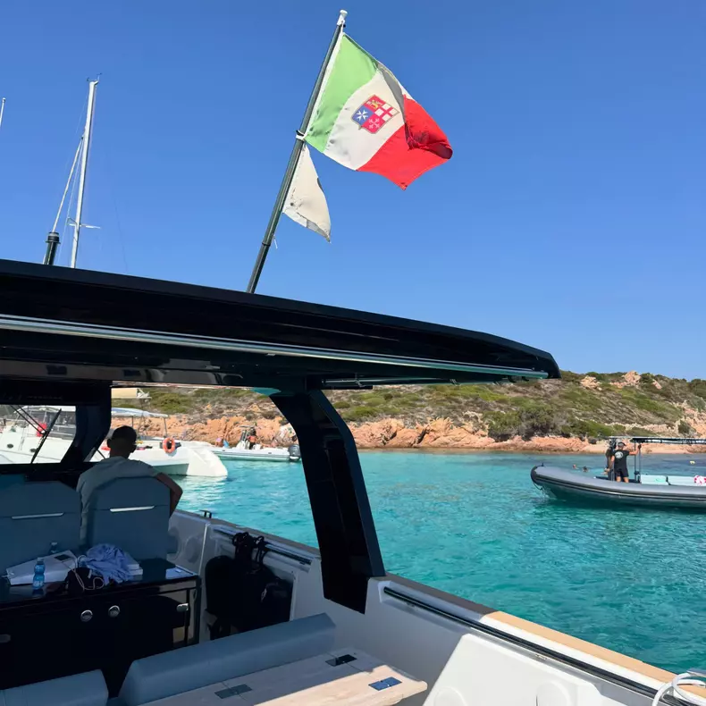 richard-abou-zaki-sardinia-costa-smeralda-vacanta-yacht (5)
