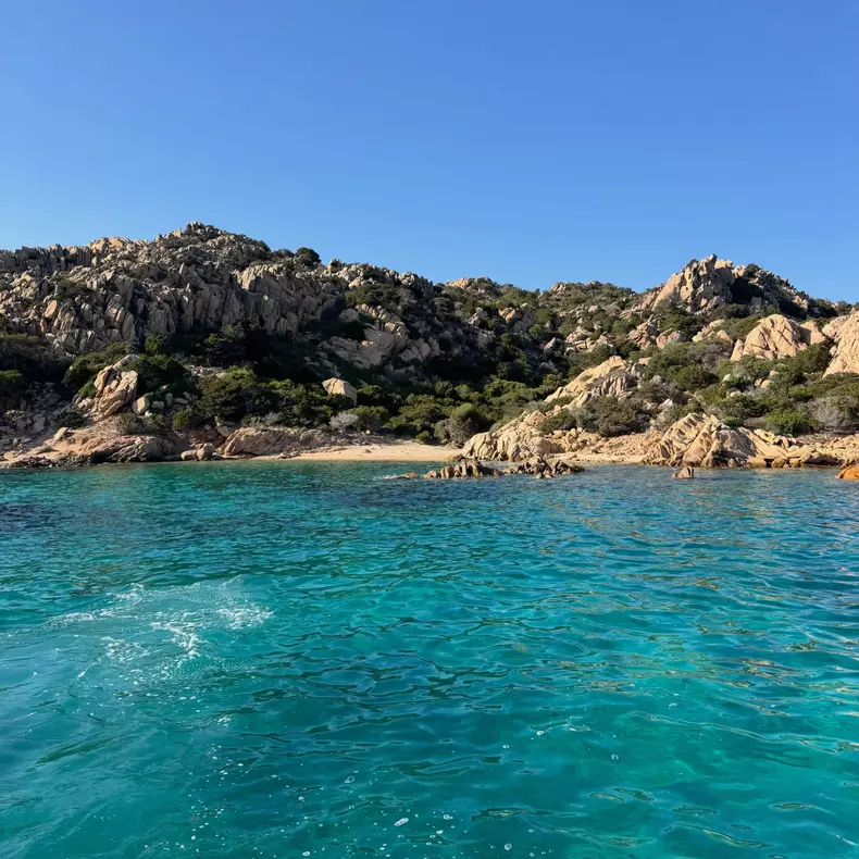 richard-abou-zaki-sardinia-costa-smeralda-vacanta-yacht (8)