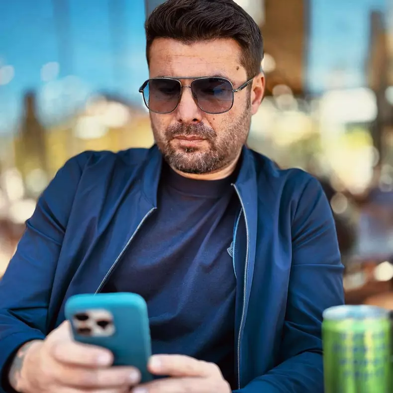 Adrian Mutu negociază în secret cu Antena 1 pentru Survivor 2027! "Briliantul" a fost surprins alături de Vladimir Dembinski, producătorul emisiunii: "S-au înțeles"