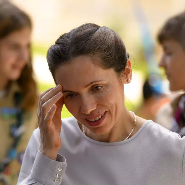Cum a apărut Mirabela Grădinaru la Romanian Fashion Week. Partenera lui Nicușor Dan a urmărit prezentările din public: „Designerii au nevoie de libertate creativă”