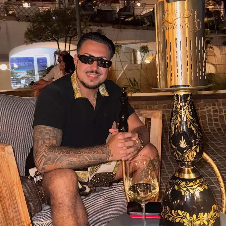 Ce scrie presa din Italia despre Prințul Marco de la Insula Iubirii. Au ieșit la iveală detalii neștiute despre trecutul lui