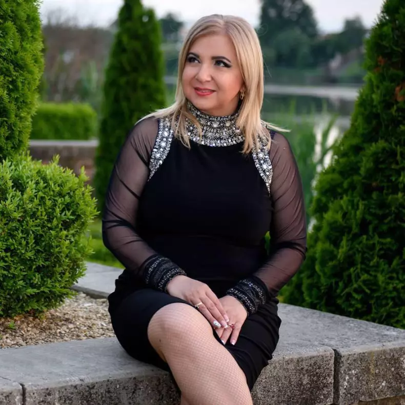Carmen Serban