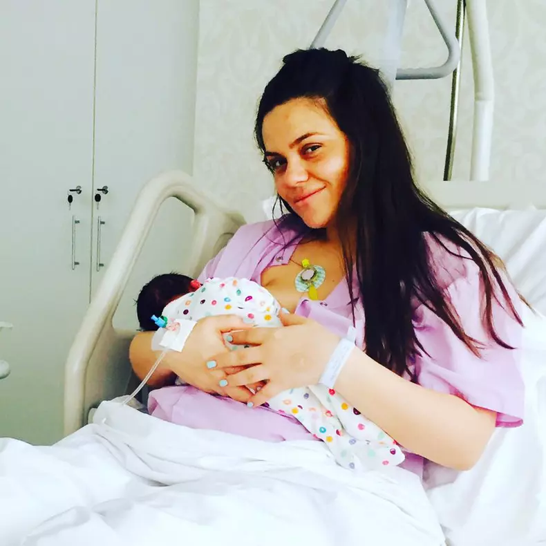 Cristina Șișcanu a născut