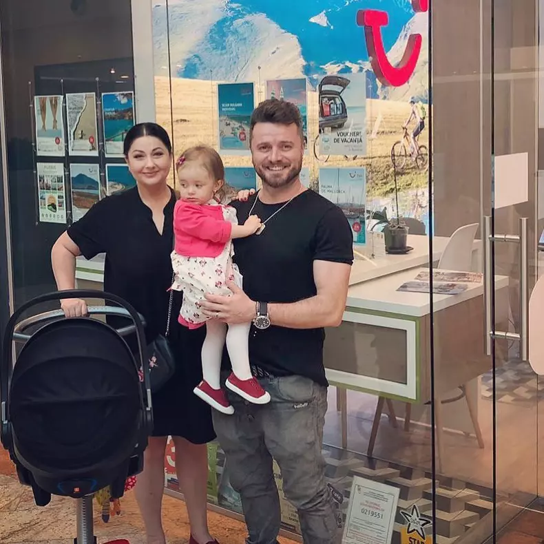 Gabriela Cristea, Tavi Clonda și fiicele lor