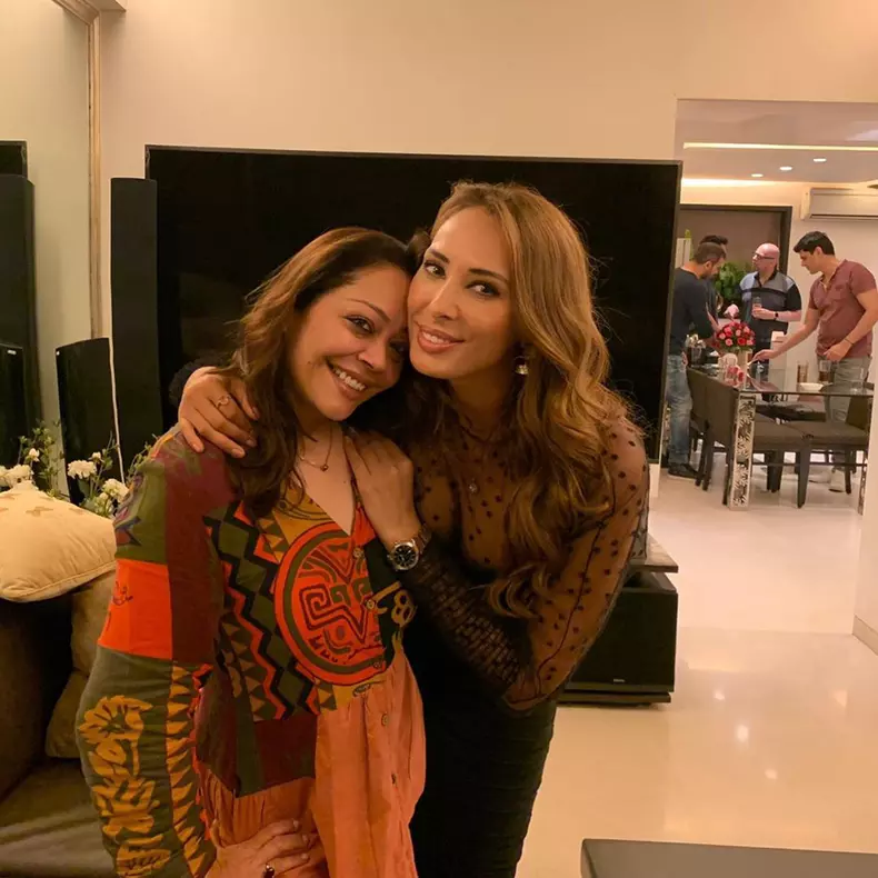 Iulia Vântur, petrecere aniversară în India
