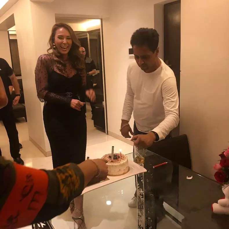 Iulia Vântur, petrecere aniversară în India
