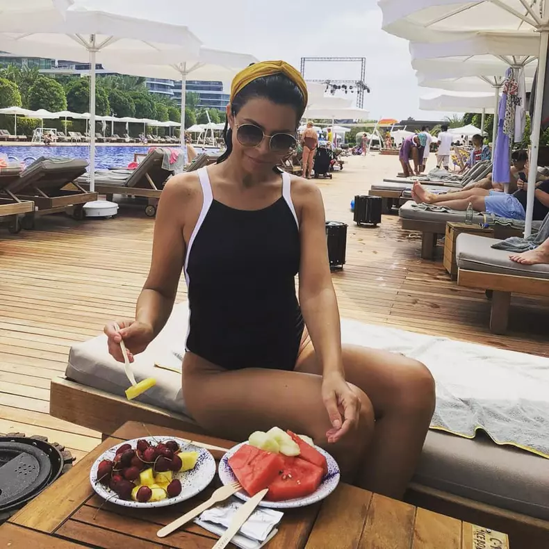 secret siluetă Simona Pătruleasa (4)