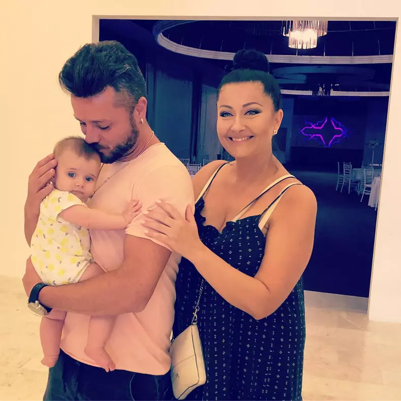Gabriela Cristea, Tavi Clonda și fiica lor Iris