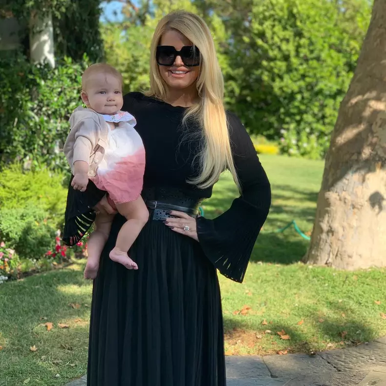 Jessica Simpson și fiica ei Birdie