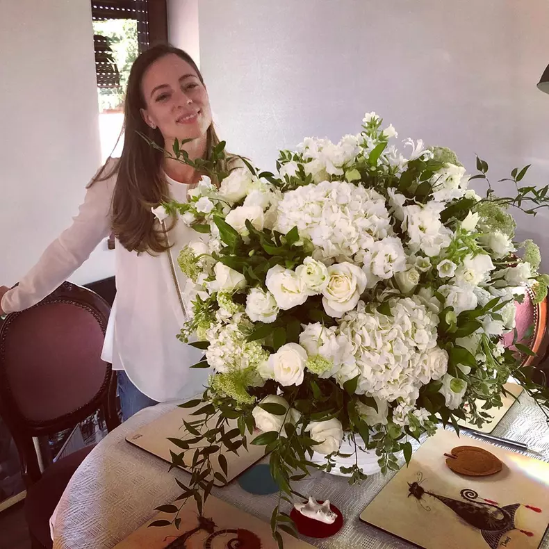 Fostul Principe Nicolae cadou impresionant pentru Alina (6)