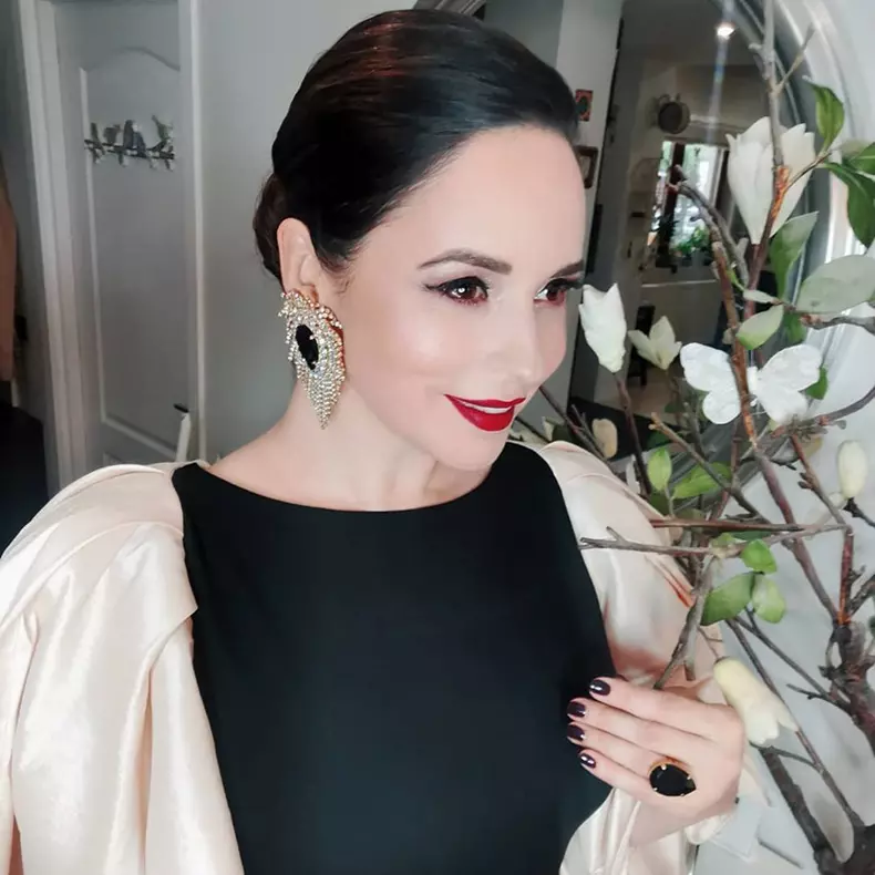 Fiica Andreei Marin a aflat târziu că mama ei este vedetă (5)