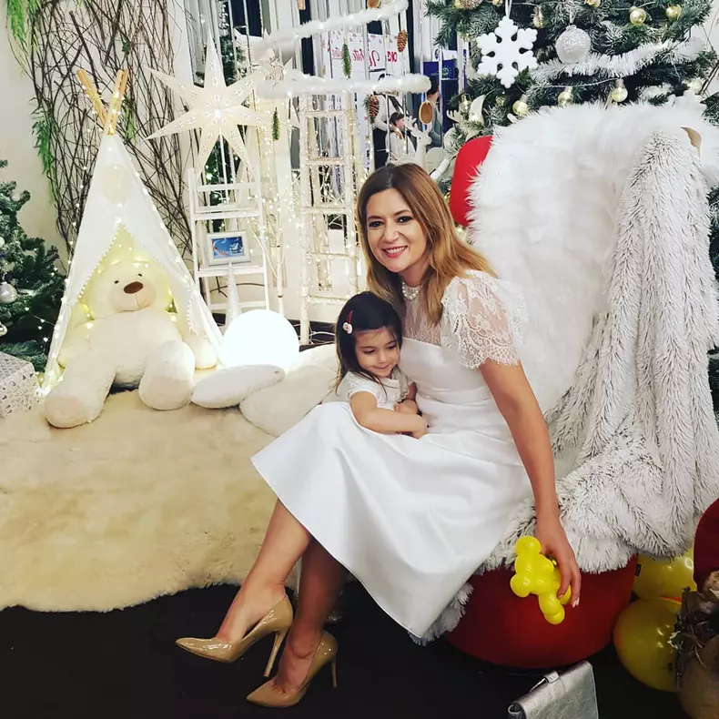 Amalia Enache și fiica ei Alma
