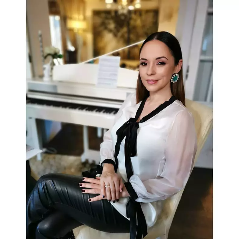 Andreea Marin