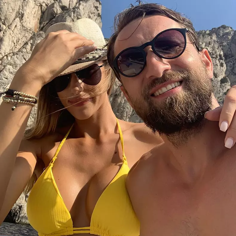 Dani Oțil și Gabriela Prisăcariu