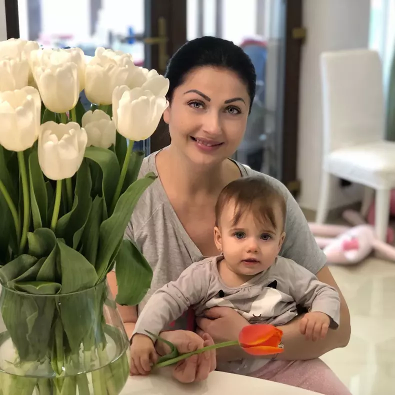 Gabriela Cristea și fiica ei Iris