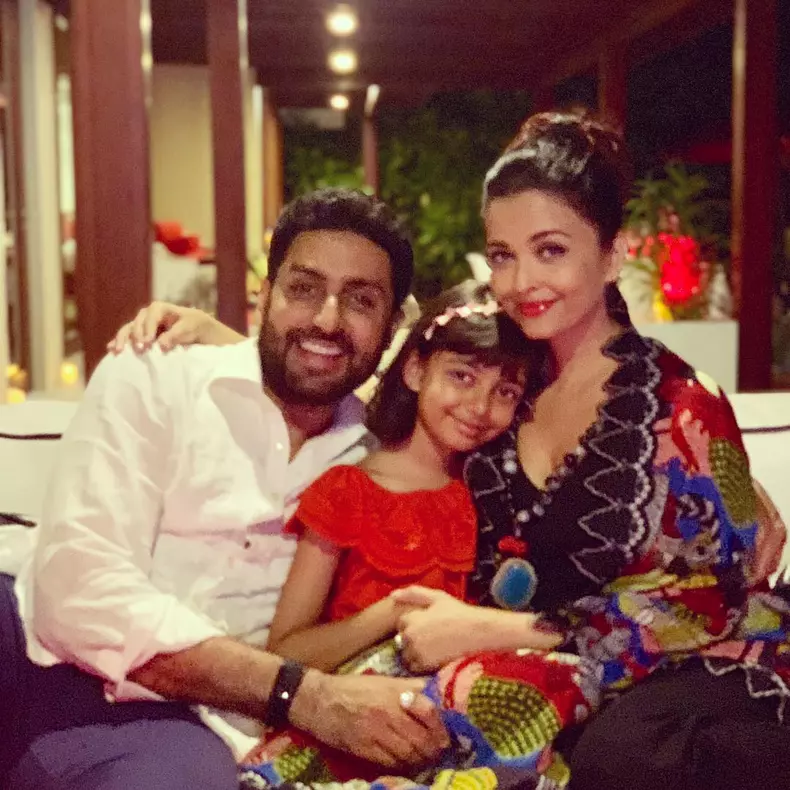 Aishwarya Rai, soțul ei și fiica lor
