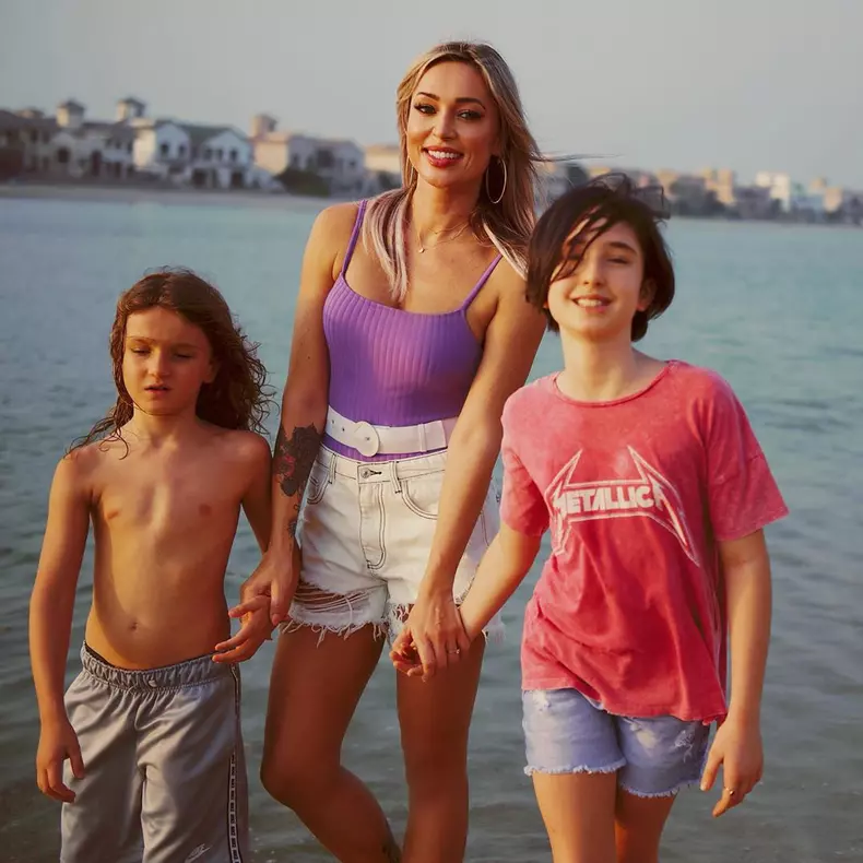 Raluca Zenga și copiii ei