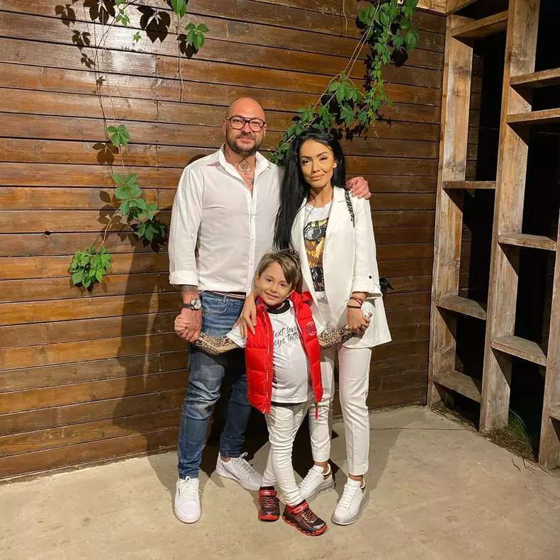 Andreea Mantea, Cristian Mitrea și fiul lor David