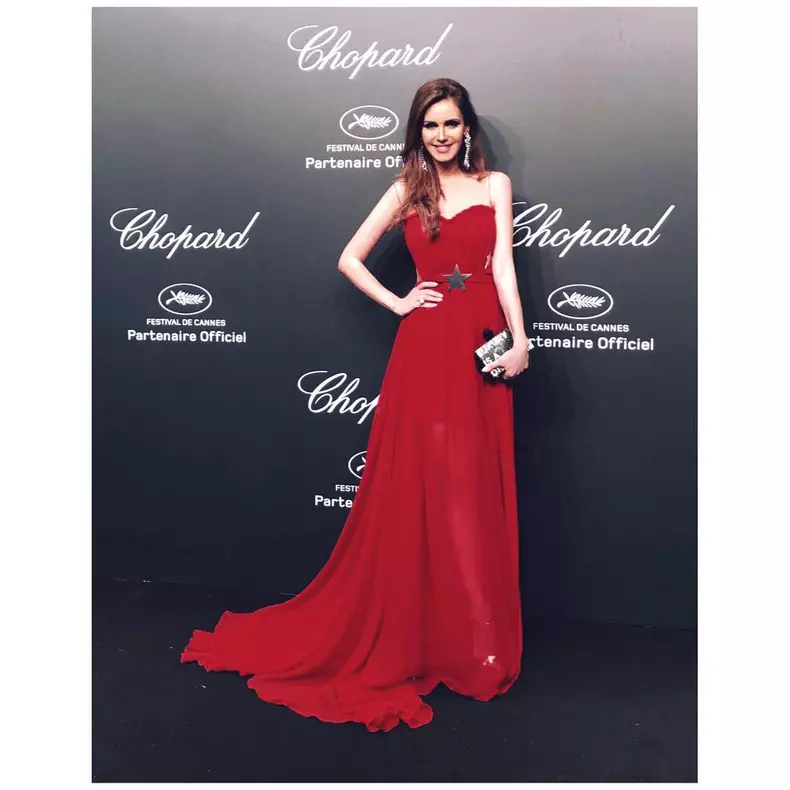 Anna Heart in Manuri