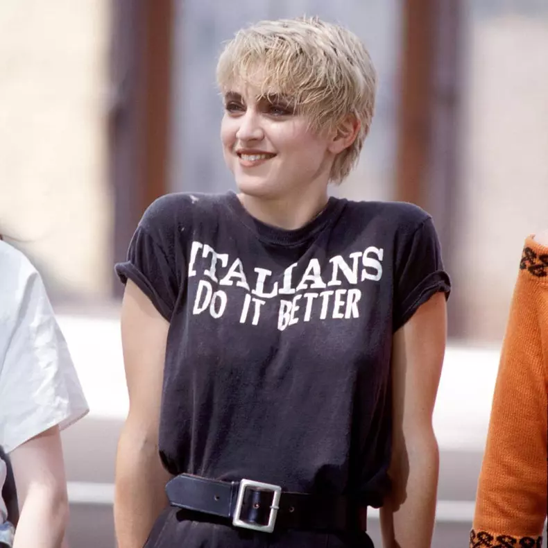 Madonna în videoclipul Papa Don't Preach (1986)
