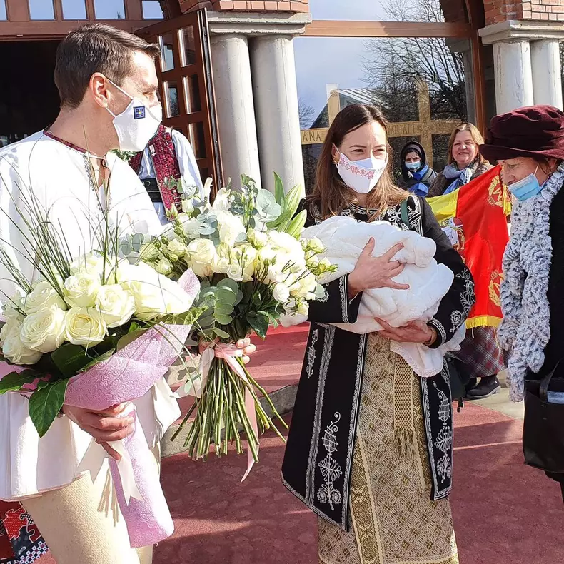 Fostul Principe Nicolae și Alina Binder și-au botezat fetița