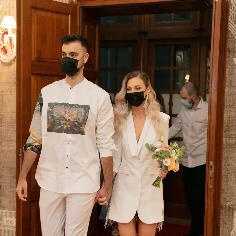 Liviu Teodorescu s-a căsătorit cu iubita lui din liceu (3)