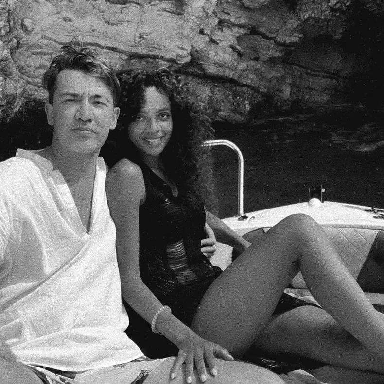 Arsenie Todiraș și partenera lui