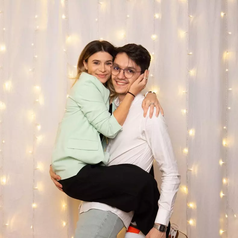 10. Diana Bulimar și Radu Dumitrache