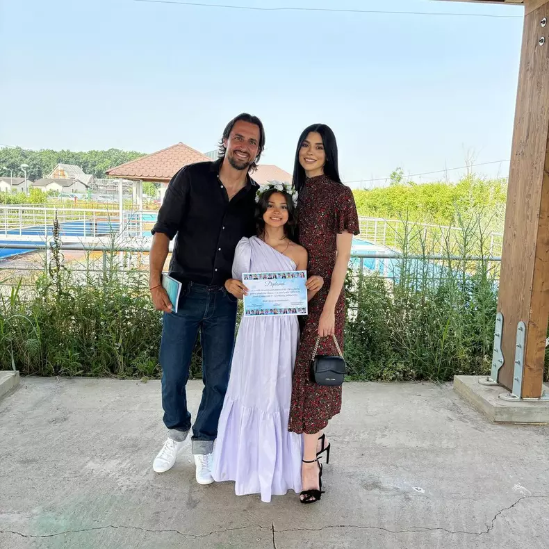 Cristina Ștefan și familia (4)