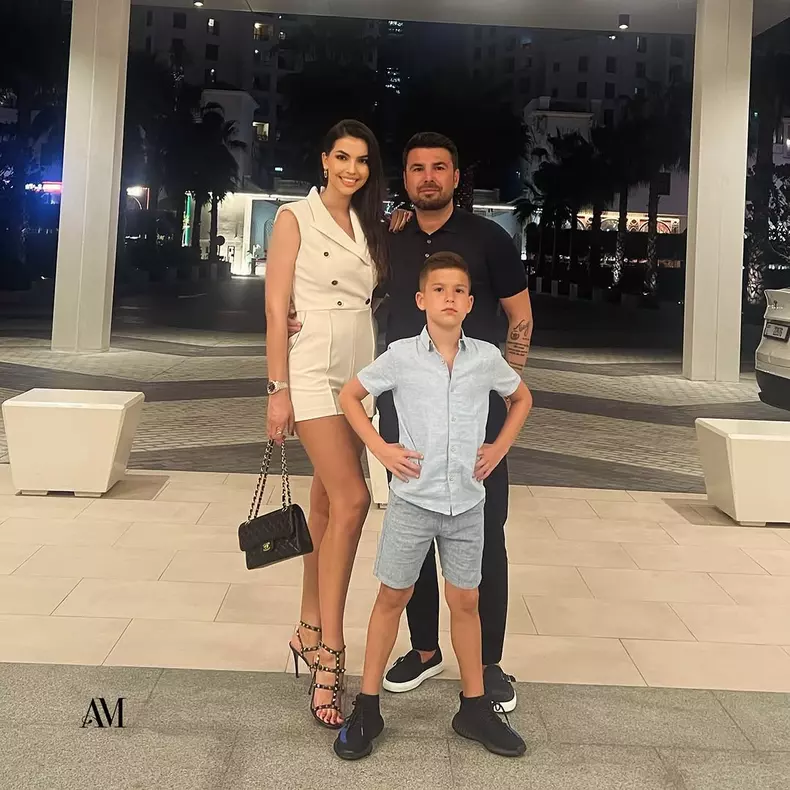 Adrian Mutu, soția lui și fiul lor