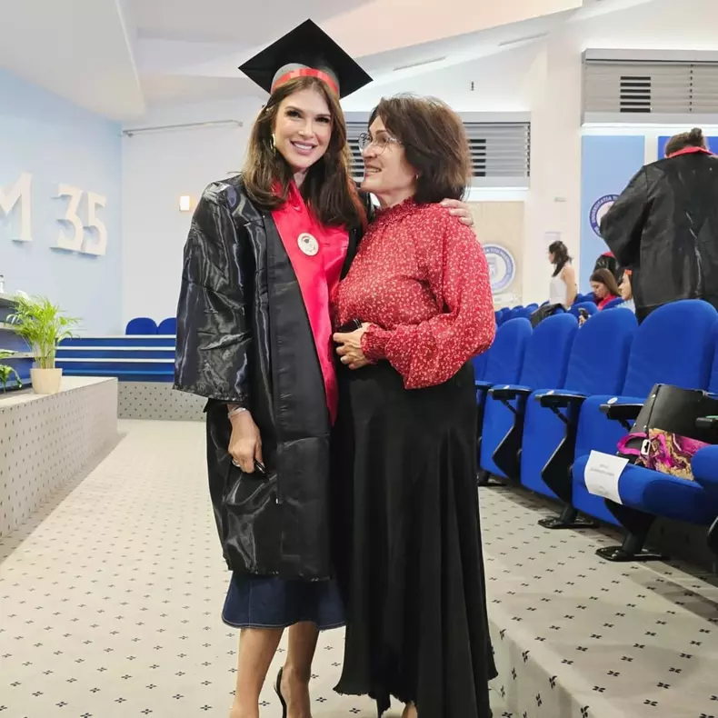 3. Monica Bîrlădeanu a absolvit Facultatea de Psihologie