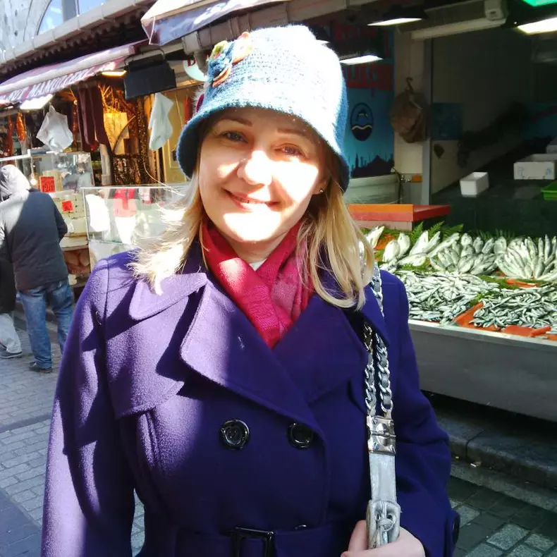 Elena Lasconi - Istanbul (3)
